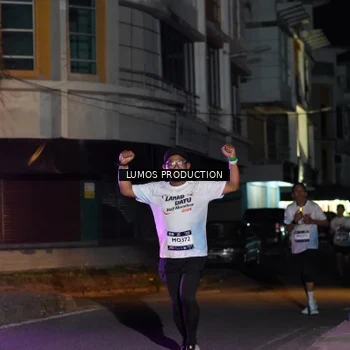 Runner Photo 7980961