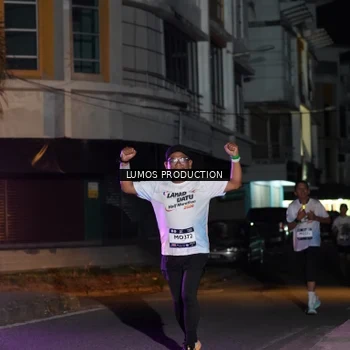Runner Photo 7980963