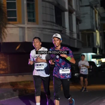 Runner Photo 7980996