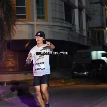 Runner Photo 7981023