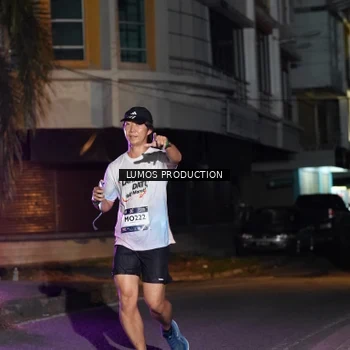 Runner Photo 7981034