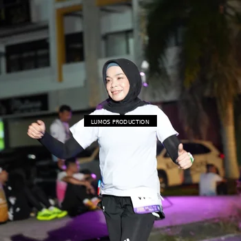 Runner Photo 7981100