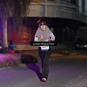 Runner Photo 7981234