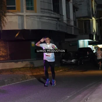 Runner Photo 7981278