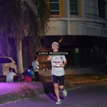 Runner Photo 7981319
