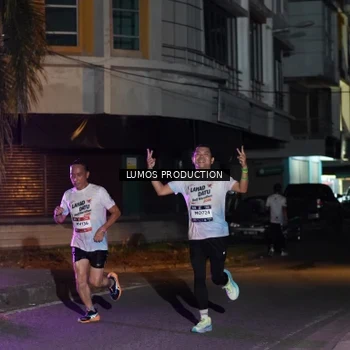 Runner Photo 7981355