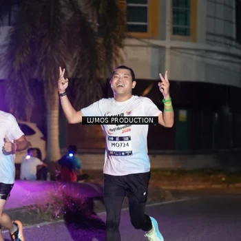 Runner Photo 7981382