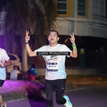 Runner Photo 7981384
