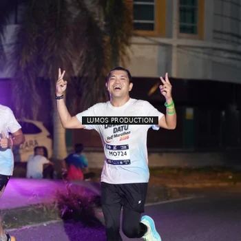 Runner Photo 7981387