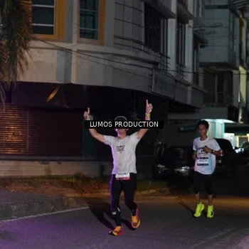 Runner Photo 7981443
