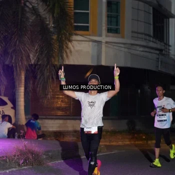 Runner Photo 7981453