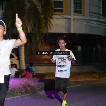 Runner Photo 7981470