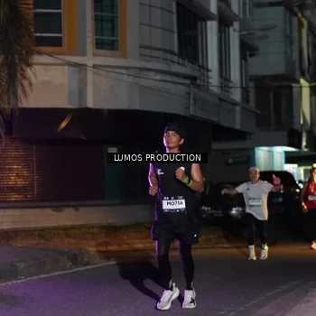 Runner Photo 7981498
