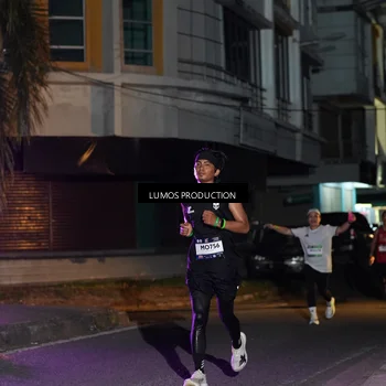 Runner Photo 7981504