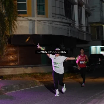 Runner Photo 7981539