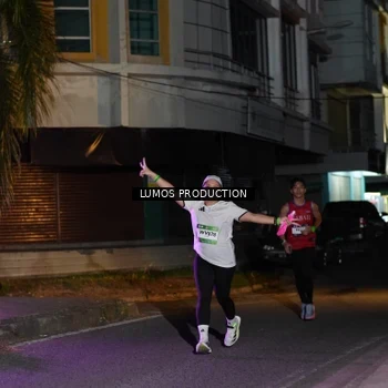 Runner Photo 7981544