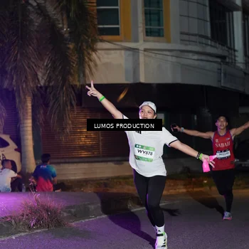 Runner Photo 7981555