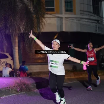 Runner Photo 7981565