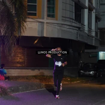 Runner Photo 7981608