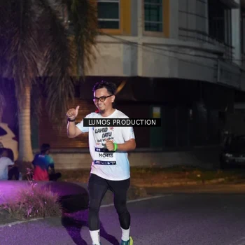 Runner Photo 7981668
