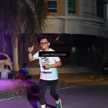 Runner Photo 7981673