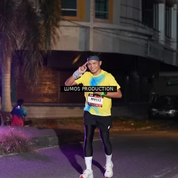 Runner Photo 7981695