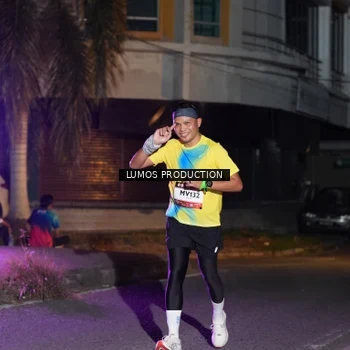 Runner Photo 7981698