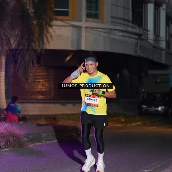Runner Photo 7981699