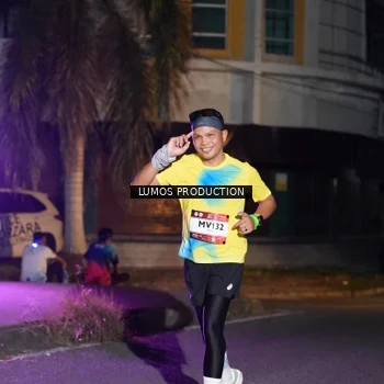 Runner Photo 7981707