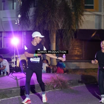 Runner Photo 7981736
