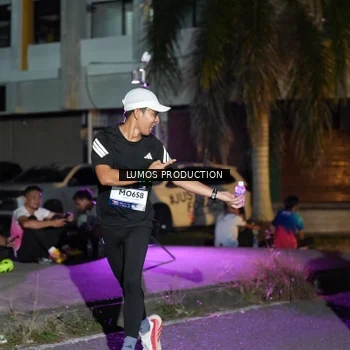 Runner Photo 7981739
