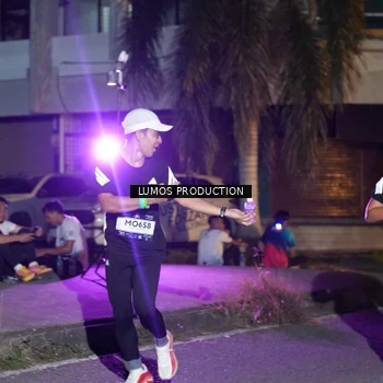 Runner Photo 7981740