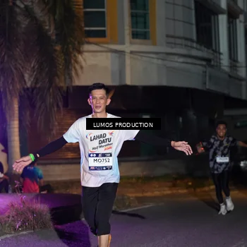 Runner Photo 7981767