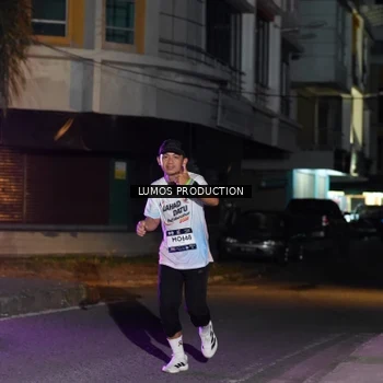 Runner Photo 7981823
