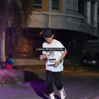 Runner Photo 7981831