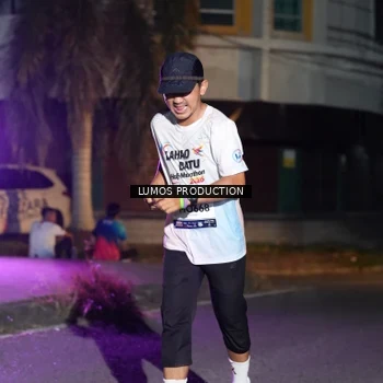 Runner Photo 7981848