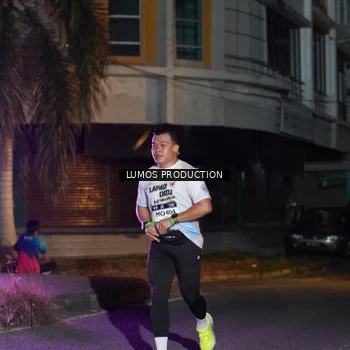 Runner Photo 7981943