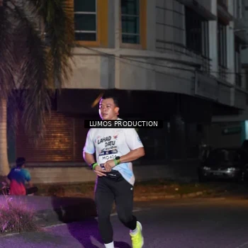 Runner Photo 7981948