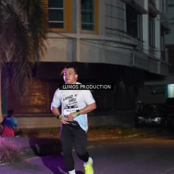 Runner Photo 7981949