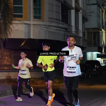 Runner Photo 7981964