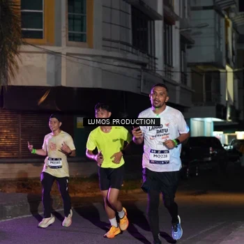 Runner Photo 7981966