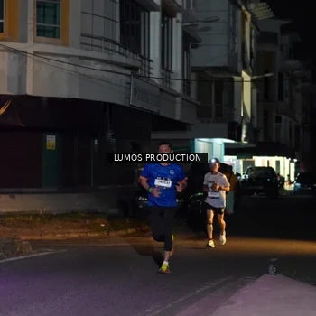 Runner Photo 7981981