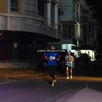 Runner Photo 7981985