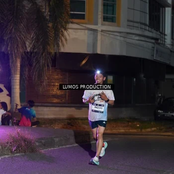 Runner Photo 7982001