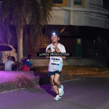 Runner Photo 7982019