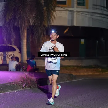 Runner Photo 7982024