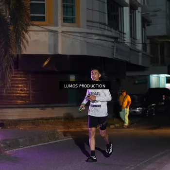 Runner Photo 7982071