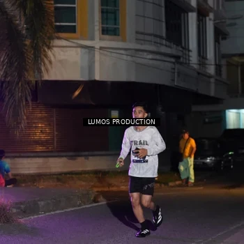 Runner Photo 7982076