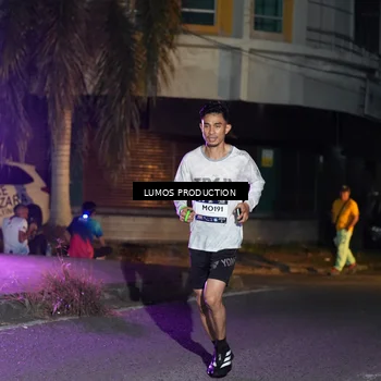 Runner Photo 7982077