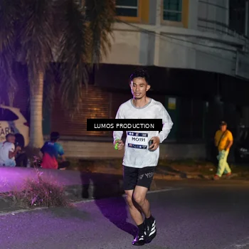 Runner Photo 7982078